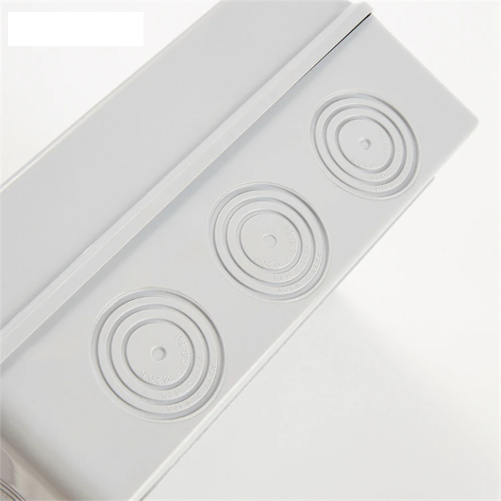 Rozdzielnica natynkowa IP65 1×8 modułów 1000V DC – hermetyczna obudowa ABS+PC