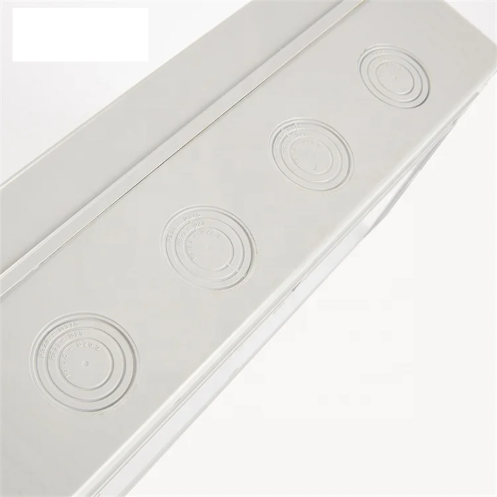 Rozdzielnica natynkowa IP65 1×18 modułów 1000V DC – hermetyczna obudowa ABS+PC